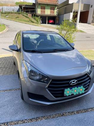 HYUNDAI HB20 1.6 COMFORT PLUS 16V FLEX 4P AUTOMÁTICO